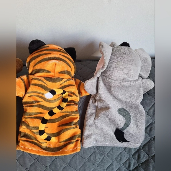 Mellissa and Doug lot of 4 Animal Hand Puppets - Picture 4 of 5